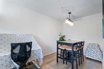 #706 – 4300 Mayberry Street